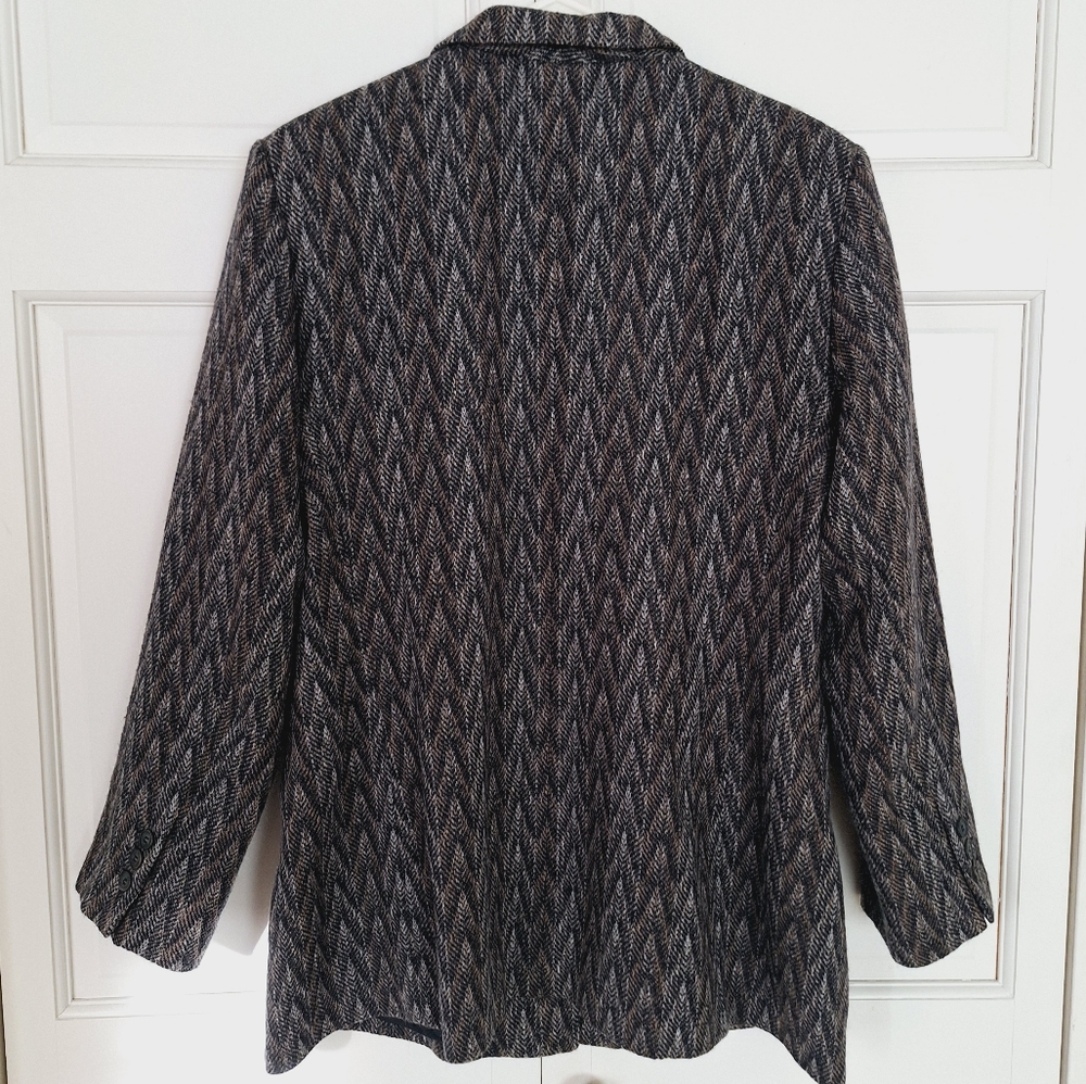 Harvé Benard wool button-down jacket - Picture 6 of 8